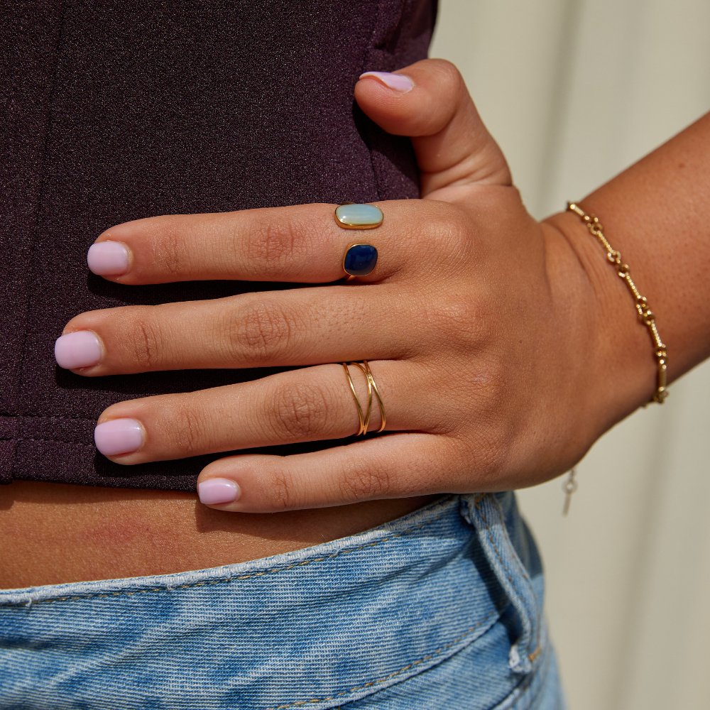 Chris – Goldring mit unendlicher Schleife