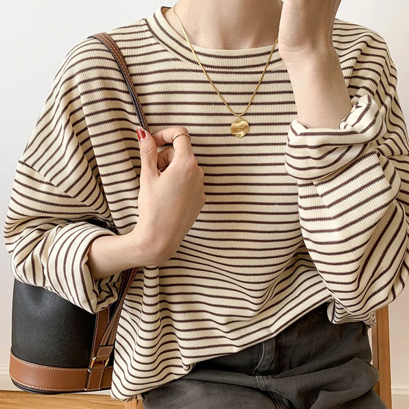 Damen Langarmshirt mit geripptem Muster und lockerer Passform