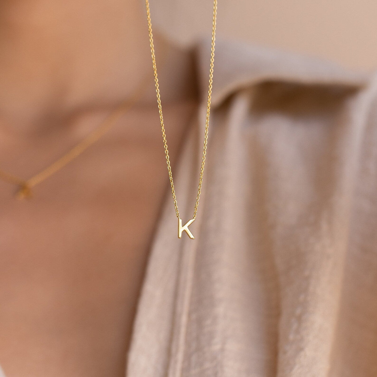 Zartes Halsband mit Initialen - Elegantes Halsband mit Buchstaben