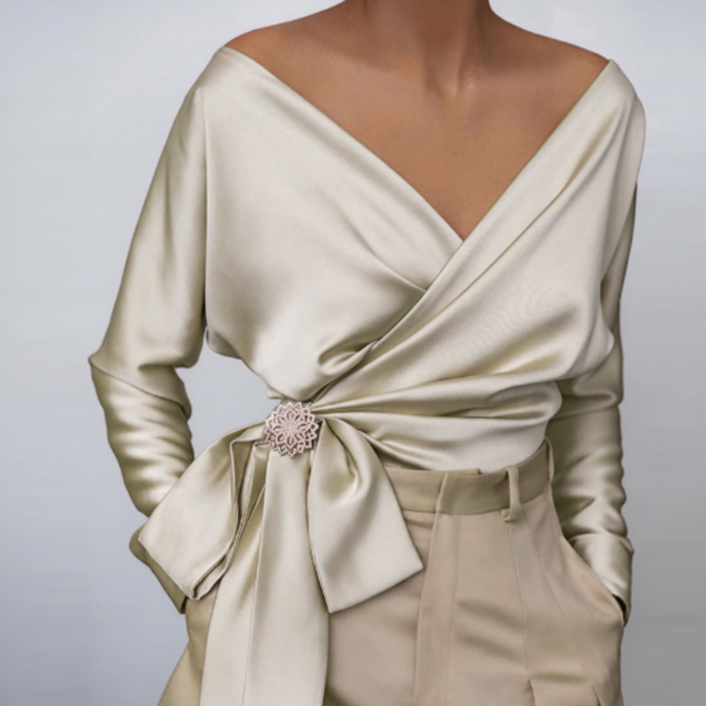 Claudia- Elegante Damen Wickelbluse