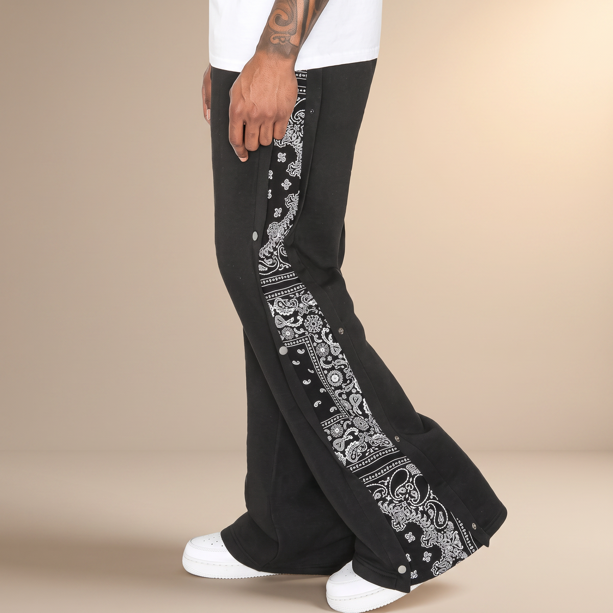 Reuben - Moderne Freizeitpants mit geteiltem Design