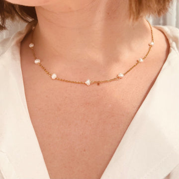 Goldenes Perlenhalsband - Alltags-Halskette