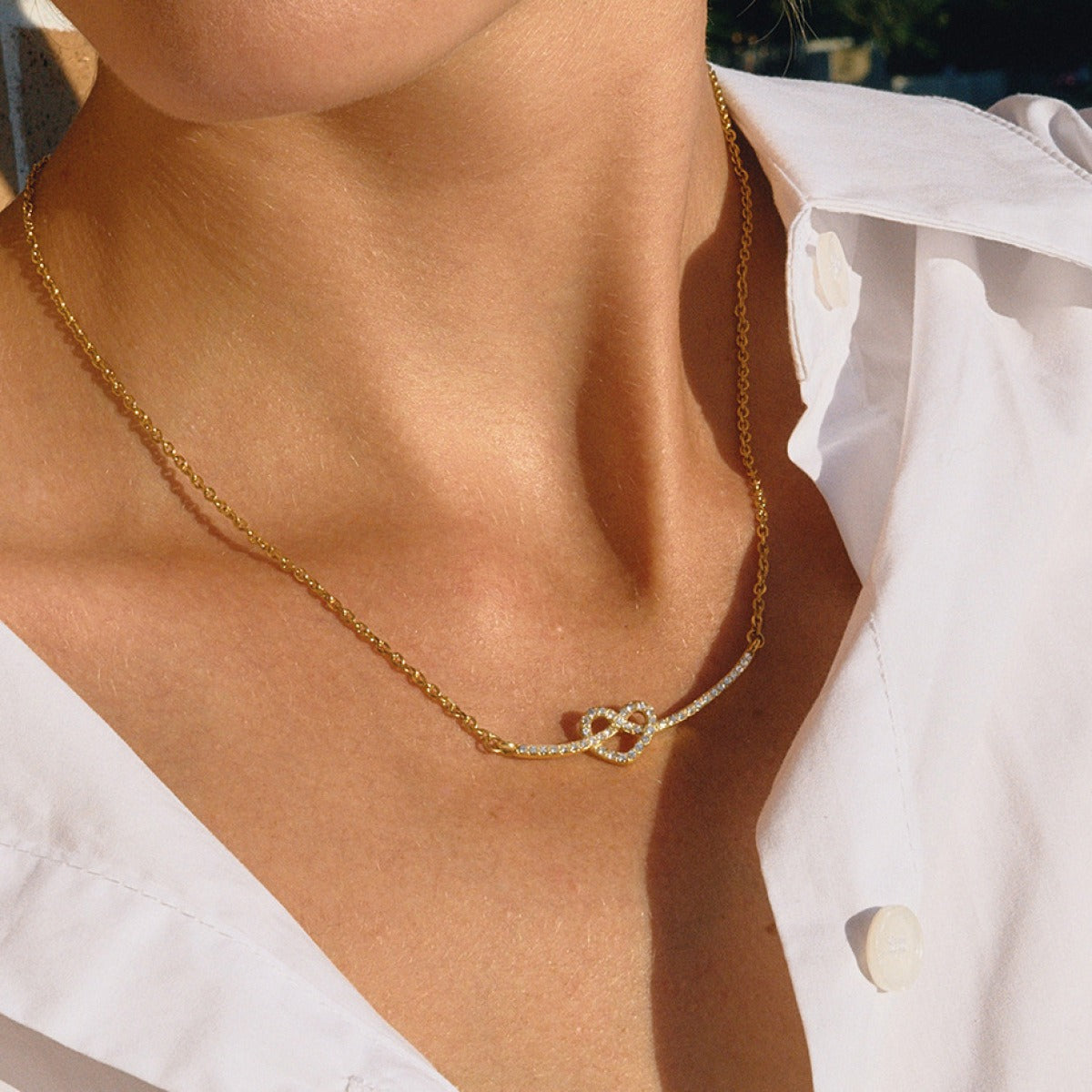 Valeria – Glänzendes Herz-Halsband