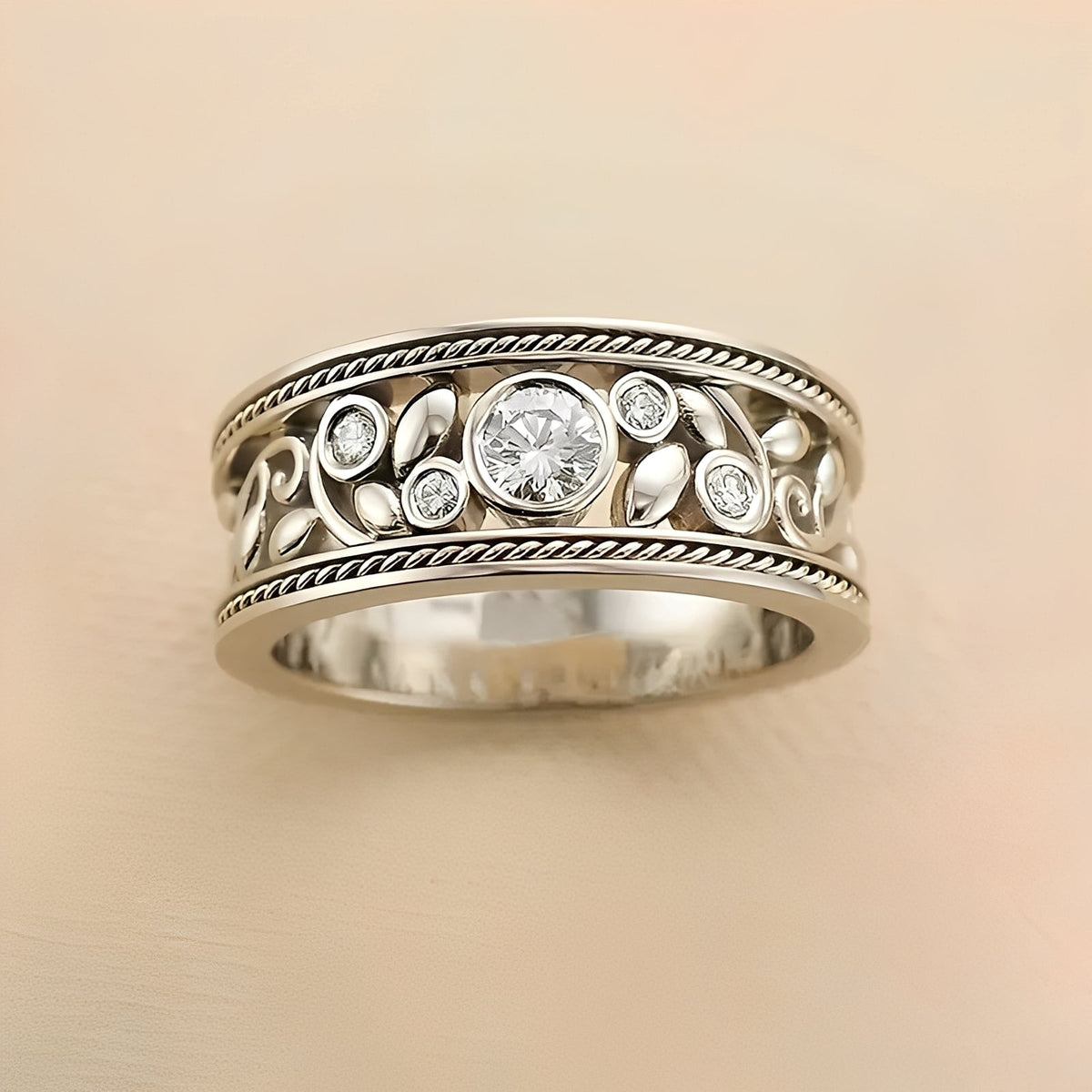 Nina – Vintage-Silberring mit Zirkonia