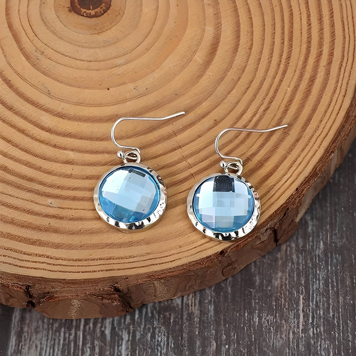 Azura – Vintage Ohrringe mit blauen Kristallen