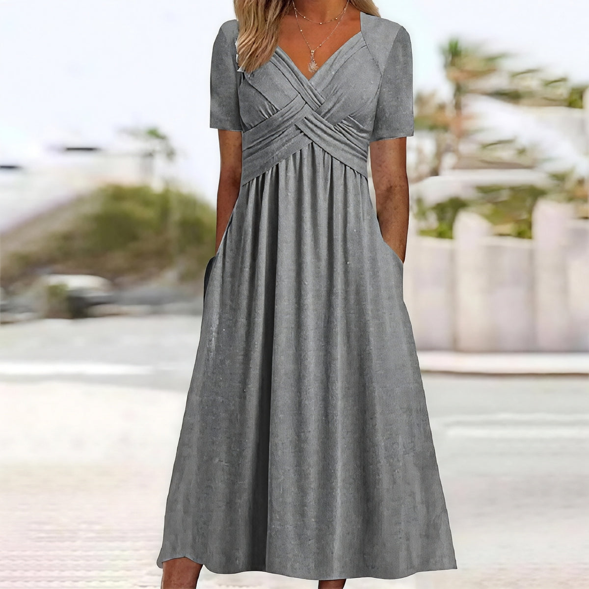 Norah - Maxikleid mit V-Ausschnitt